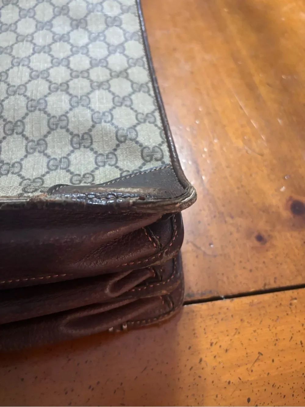 Vintage 1960s Gucci Brown Monogram Briefcase with Brown Leather Trim & Lock Key - Picture 9 of 16